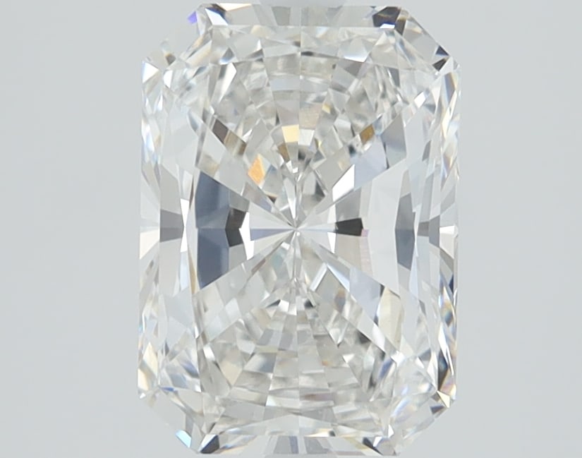 Loose Diamond - RADIANT 4.04ct D VVS1: Loose Diamond - RADIANT 4.04ct D VVS1 Source: This is a real non-mined Diamond that has been grown in a lab Shape: RADIANT Carats: 4.04 Color: D Clarity: VVS1 Certification: IGI Condition: Pre-Owned P