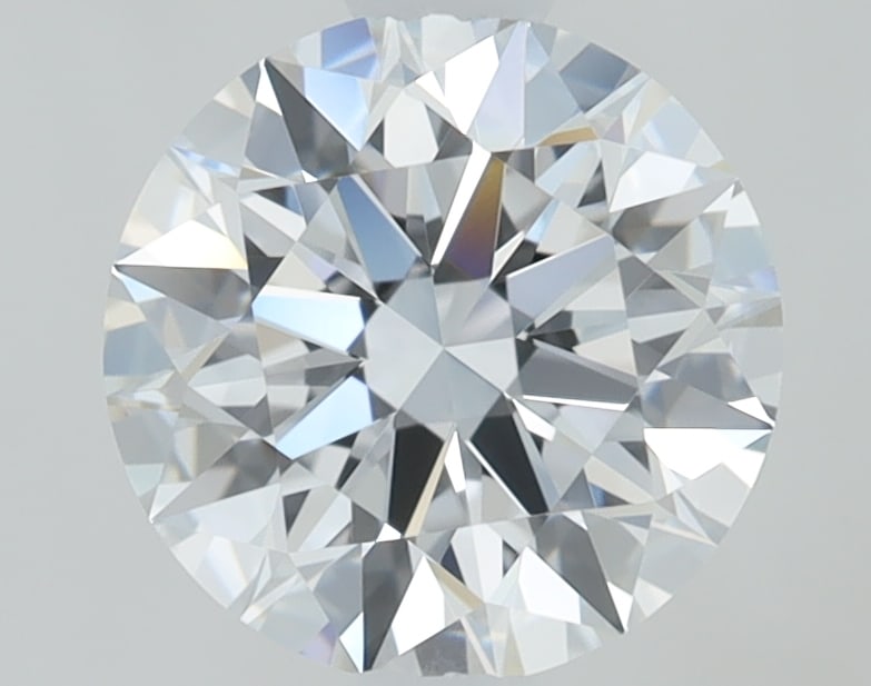 Loose Diamond - Round 5.72ct E VVS2: Loose Diamond - Round 5.72ct E VVS2 Source: This is a real non-mined Diamond that has been grown in a lab Shape: Round Carats: 5.72 Color: E Clarity: VVS2 Certification: IGI Condition: Pre-Owned PLEAS