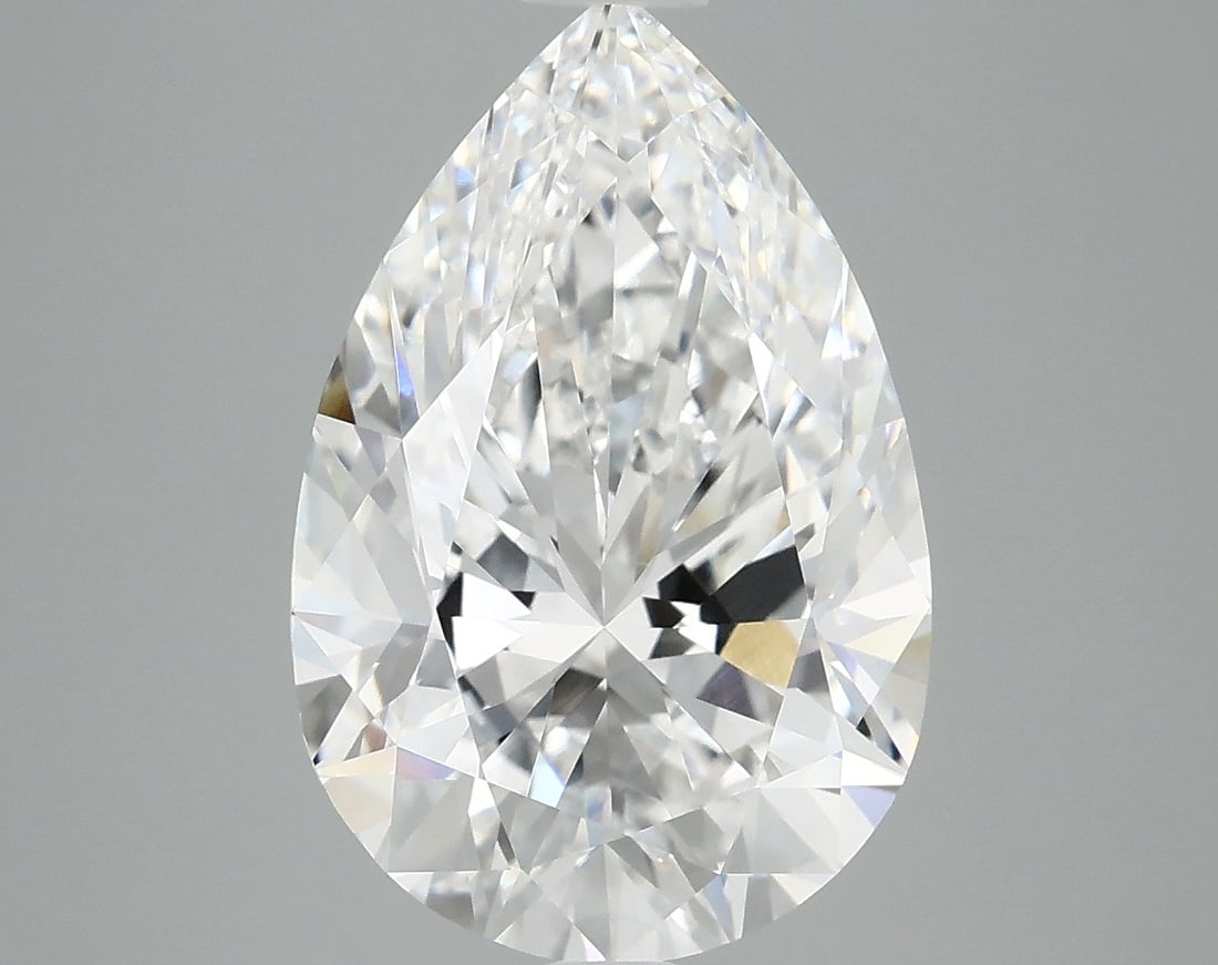 Loose Diamond - PEAR 5.02ct D VVS2: Loose Diamond - PEAR 5.02ct D VVS2 Source: This is a real non-mined Diamond that has been grown in a lab Shape: PEAR Carats: 5.02 Color: D Clarity: VVS2 Certification: IGI Condition: Pre-Owned PLEASE 