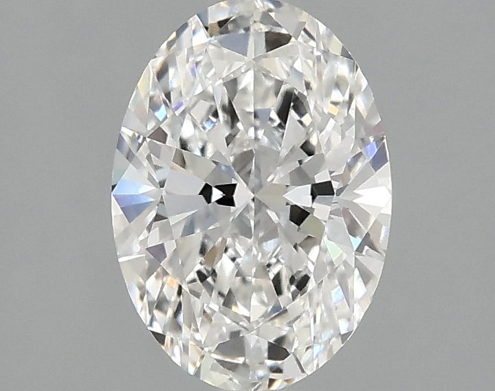 Loose Diamond - OVAL 1.28ct E VVS1: Loose Diamond - OVAL 1.28ct E VVS1 Source: This is a real non-mined Diamond that has been grown in a lab Shape: OVAL Carats: 1.28 Color: E Clarity: VVS1 Certification: IGI Condition: Pre-Owned PLEASE 