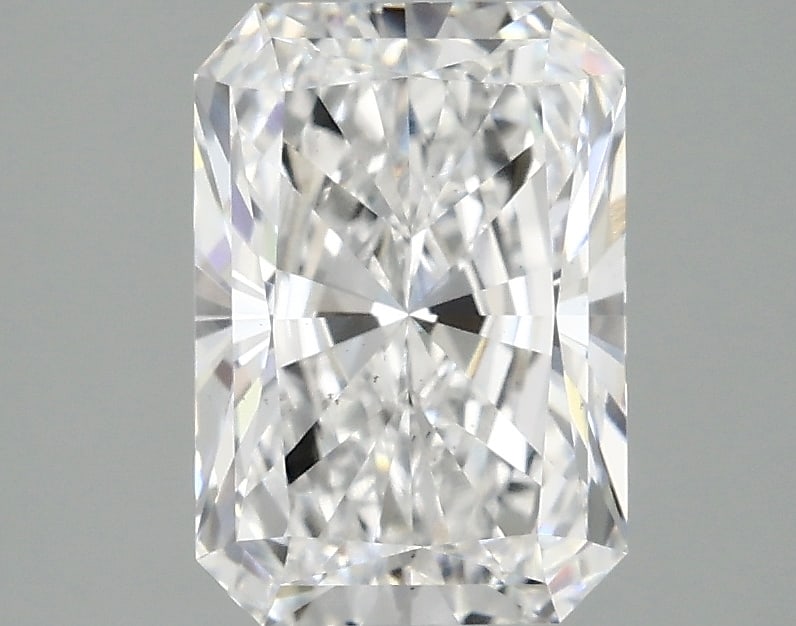 Loose Diamond - RADIANT 2.07ct D VS2: Loose Diamond - RADIANT 2.07ct D VS2 Source: This is a real non-mined Diamond that has been grown in a lab Shape: RADIANT Carats: 2.07 Color: D Clarity: VS2 Certification: IGI Condition: Pre-Owned PLE