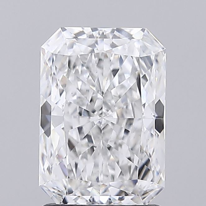 Loose Diamond - RADIANT 1.73ct E VS1: Loose Diamond - RADIANT 1.73ct E VS1 Source: This is a real non-mined Diamond that has been grown in a lab Shape: RADIANT Carats: 1.73 Color: E Clarity: VS1 Certification: IGI Condition: Pre-Owned PLE