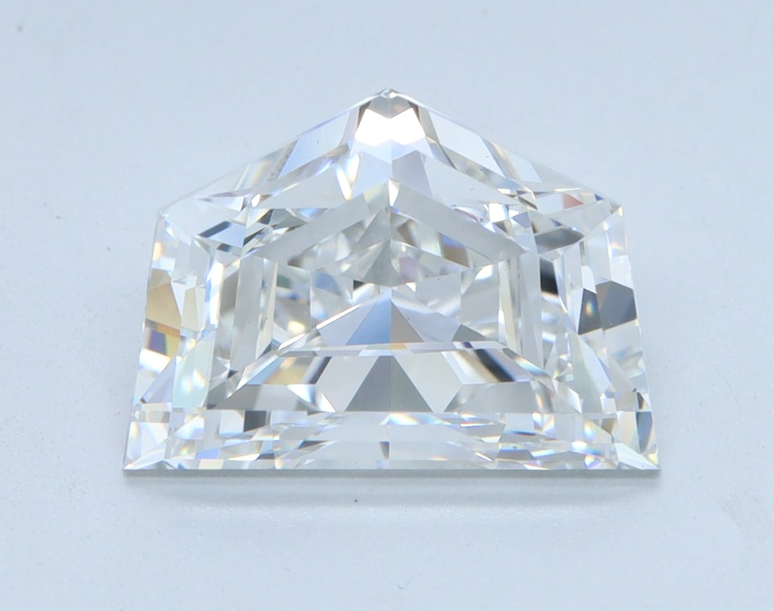 Loose Diamond - CADILLAC 3.06ct E VS1: Loose Diamond - CADILLAC 3.06ct E VS1 Source: This is a real non-mined Diamond that has been grown in a lab Shape: CADILLAC Carats: 3.06 Color: E Clarity: VS1 Certification: IGI Condition: Pre-Owned P