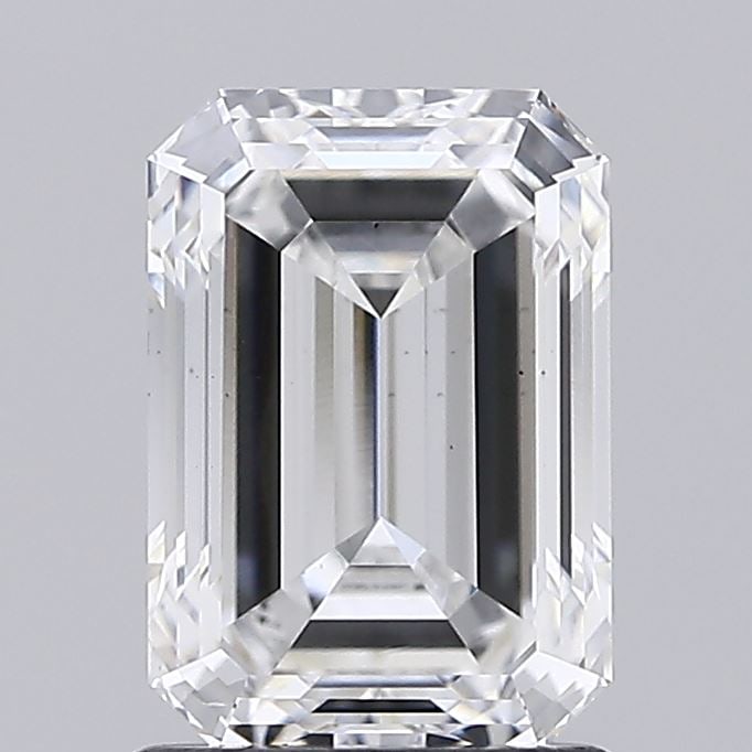 Loose Diamond - EMERALD 1.72ct E VS2: Loose Diamond - EMERALD 1.72ct E VS2 Source: This is a real non-mined Diamond that has been grown in a lab Shape: EMERALD Carats: 1.72 Color: E Clarity: VS2 Certification: IGI Condition: Pre-Owned PLE