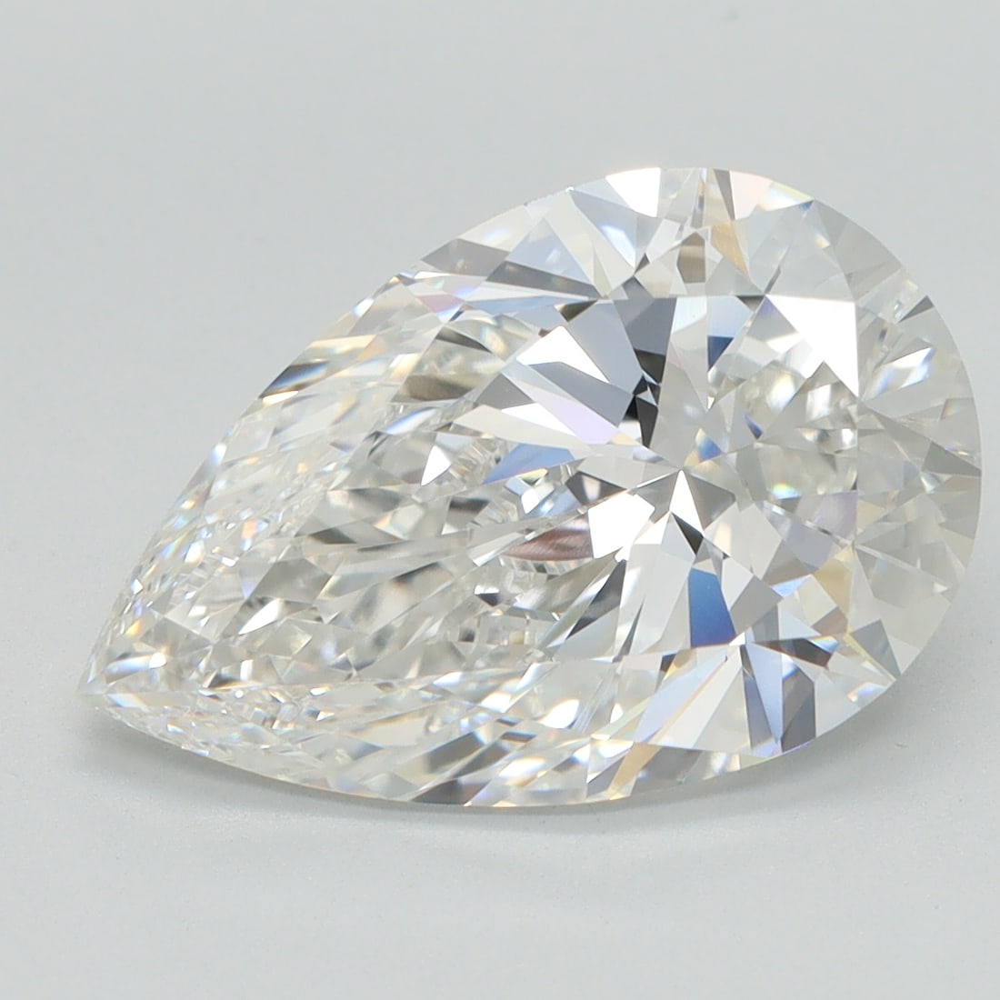 Loose Diamond - PEAR 4.02ct F VVS1: Loose Diamond - PEAR 4.02ct F VVS1 Source: This is a real non-mined Diamond that has been grown in a lab Shape: PEAR Carats: 4.02 Color: F Clarity: VVS1 Certification: IGI Condition: Pre-Owned PLEASE 
