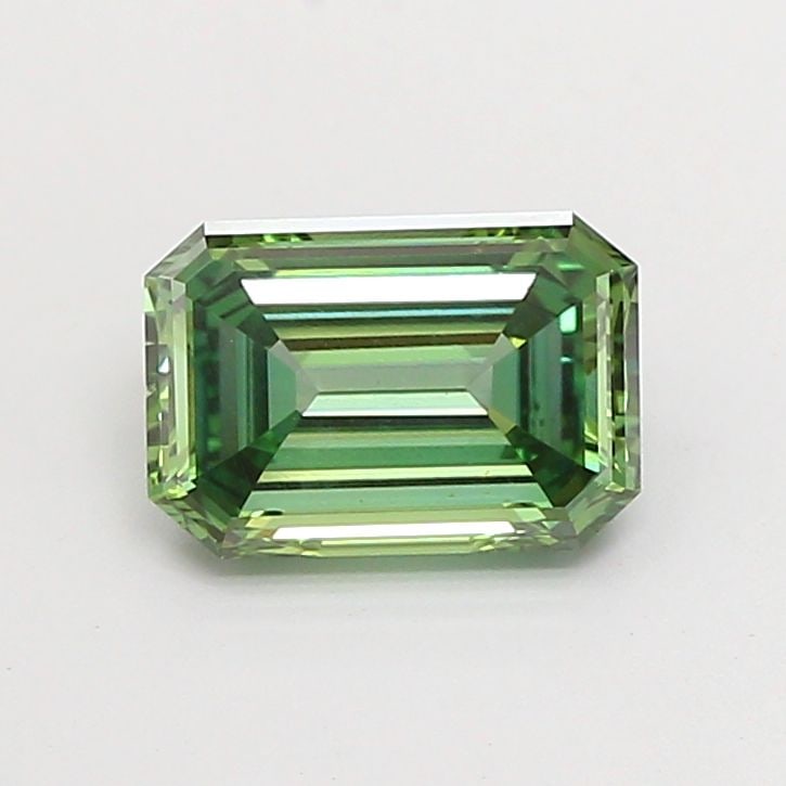 Loose Diamond - EMERALD 1.47ct Fancy Vivid Green VS2: Loose Diamond - EMERALD 1.47ct Fancy Vivid Green VS2 Source: This is a real non-mined Diamond that has been grown in a lab Shape: EMERALD Carats: 1.47 Color: Fancy Vivid Green Certification: IGI