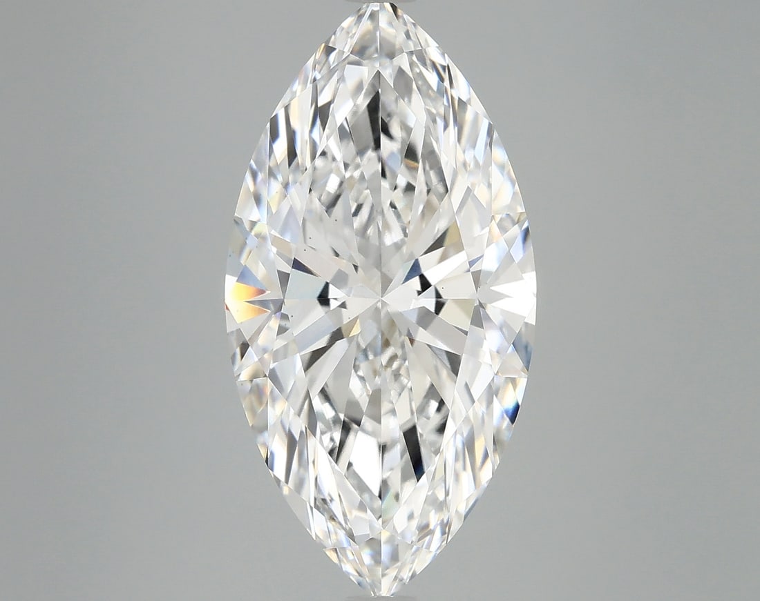 Loose Diamond - MARQUISE 5.85ct D VS2: Loose Diamond - MARQUISE 5.85ct D VS2 Source: This is a real non-mined Diamond that has been grown in a lab Shape: MARQUISE Carats: 5.85 Color: D Clarity: VS2 Certification: IGI Condition: Pre-Owned P
