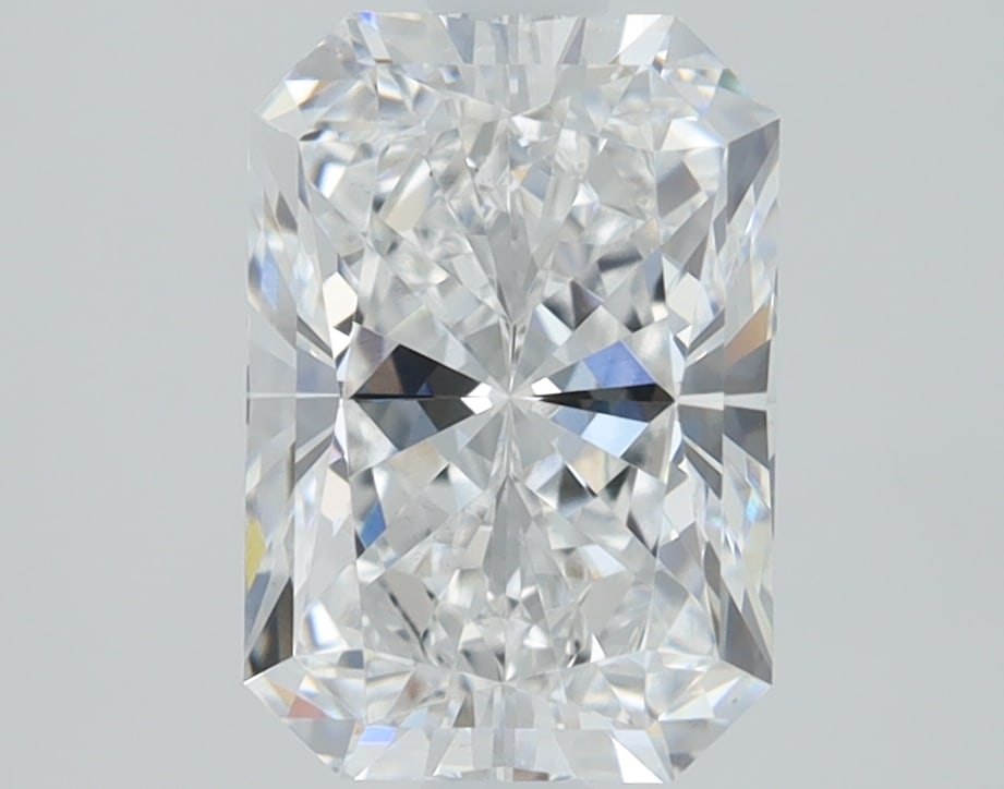 Loose Diamond - RADIANT 1.66ct D VS1: Loose Diamond - RADIANT 1.66ct D VS1 Source: This is a real non-mined Diamond that has been grown in a lab Shape: RADIANT Carats: 1.66 Color: D Clarity: VS1 Certification: IGI Condition: Pre-Owned PLE