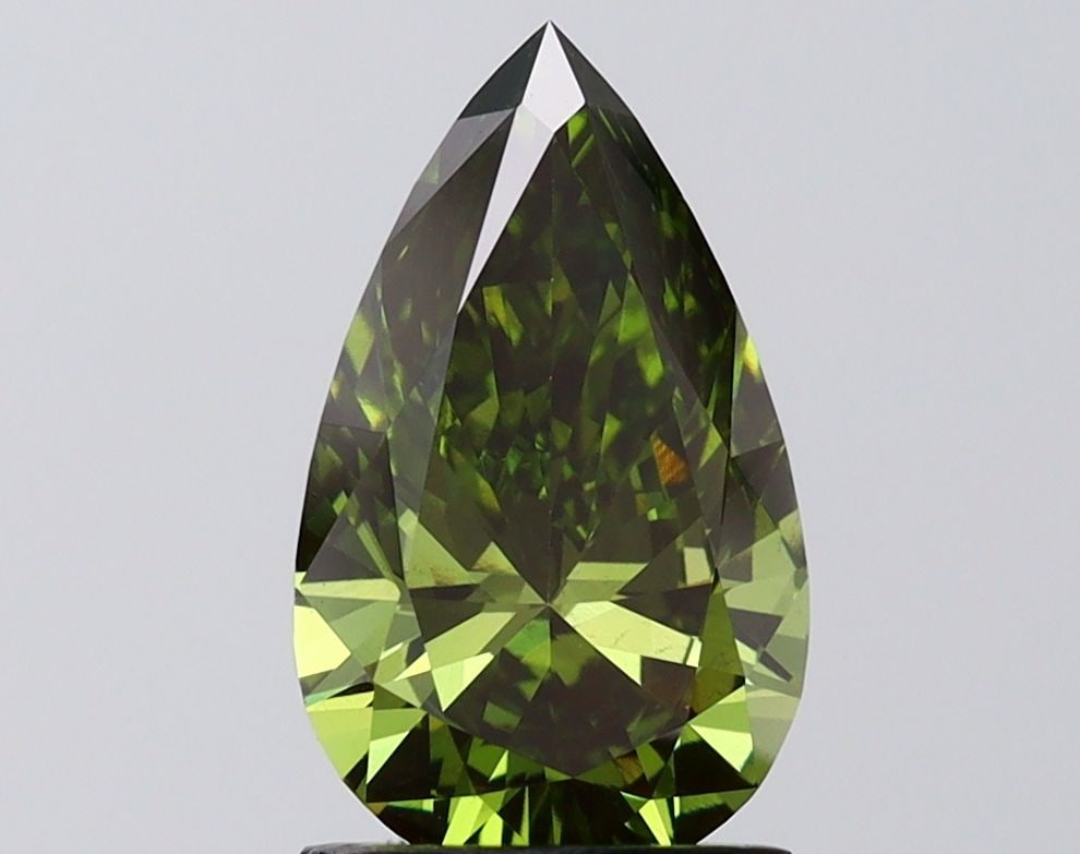 Loose Diamond - PEAR 1.86ct Fancy Vivid Green VS1: Loose Diamond - PEAR 1.86ct Fancy Vivid Green VS1 Source: This is a real non-mined Diamond that has been grown in a lab Shape: PEAR Carats: 1.86 Color: Fancy Vivid Green Certification: IGI PLEASE NOTE