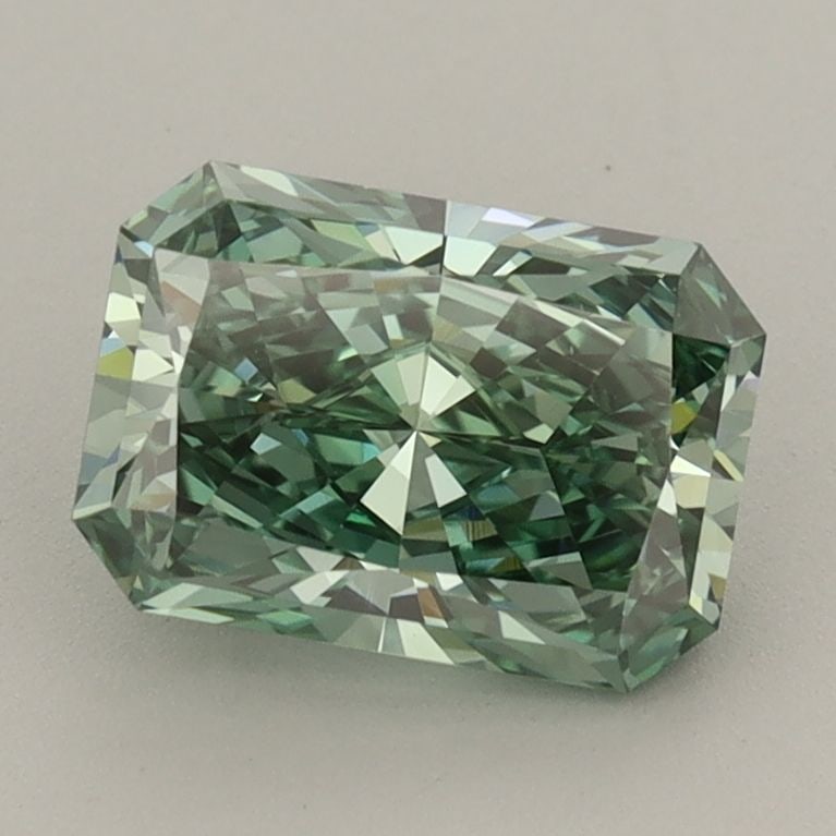 Loose Diamond - RADIANT 1.55ct Fancy Vivid Green VS1: Loose Diamond - RADIANT 1.55ct Fancy Vivid Green VS1 Source: This is a real non-mined Diamond that has been grown in a lab Shape: RADIANT Carats: 1.55 Color: Fancy Vivid Green Certification: IGI Video