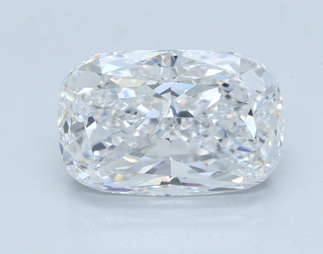 Loose Diamond - CUSHION 2.01ct E VS2: Loose Diamond - CUSHION 2.01ct E VS2 Source: This is a real non-mined Diamond that has been grown in a lab Shape: CUSHION Carats: 2.01 Color: E Clarity: VS2 Certification: IGI Condition: Pre-Owned PLE