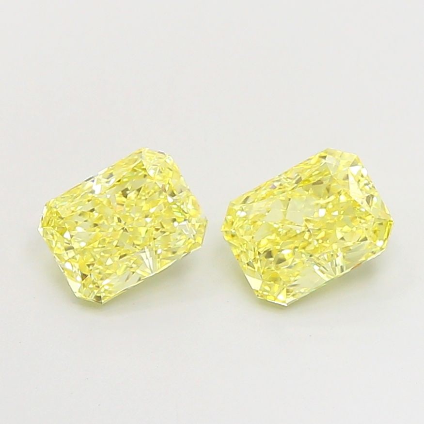 Loose Diamond - RADIANT 1.21ct Fancy Intense Yellow VS1: Loose Diamond - RADIANT 1.21ct Fancy Intense Yellow VS1 Source: This is a real non-mined Diamond that has been grown in a lab Shape: RADIANT Carats: 1.21 Color: Fancy Intense Yellow Certification: IGI
