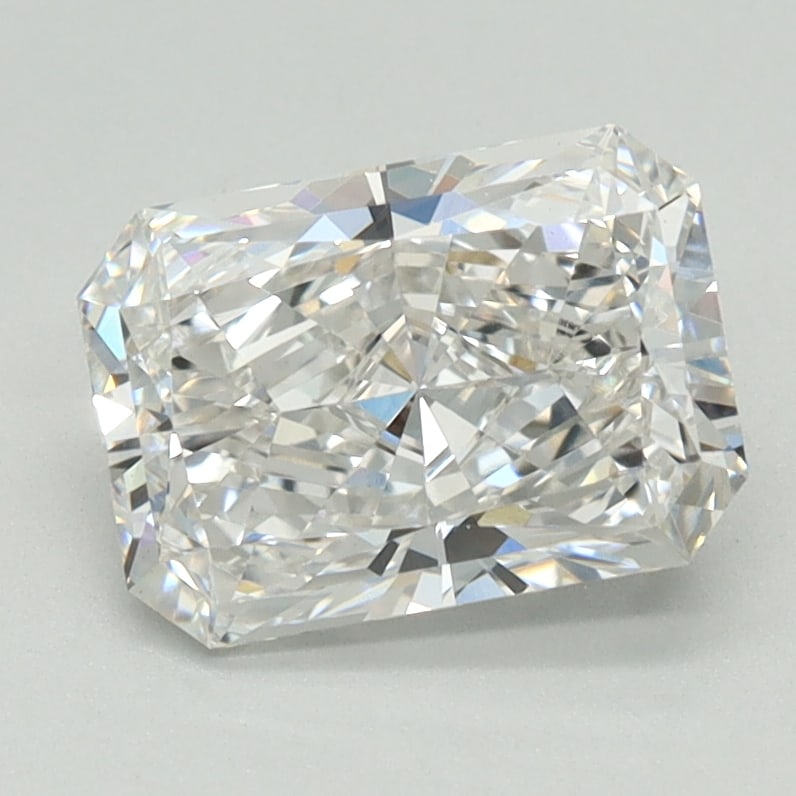 Loose Diamond - RADIANT 1.72ct G VS1: Loose Diamond - RADIANT 1.72ct G VS1 Source: This is a real non-mined Diamond that has been grown in a lab Shape: RADIANT Carats: 1.72 Color: G Clarity: VS1 Certification: IGI Condition: Pre-Owned PLE