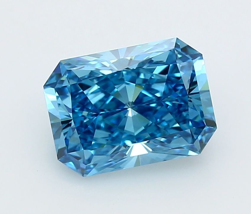 Loose Diamond - RADIANT 2.78ct Fancy Vivid Blue VVS2: Loose Diamond - RADIANT 2.78ct Fancy Vivid Blue VVS2 Source: This is a real non-mined Diamond that has been grown in a lab Shape: RADIANT Carats: 2.78 Color: Fancy Vivid Blue Certification: IGI Video: