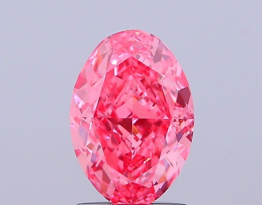 Loose Diamond - OVAL 1.86ct Fancy Vivid Pink VS1: Loose Diamond - OVAL 1.86ct Fancy Vivid Pink VS1 Source: This is a real non-mined Diamond that has been grown in a lab Shape: OVAL Carats: 1.86 Color: Fancy Vivid Pink Certification: IGI Video: