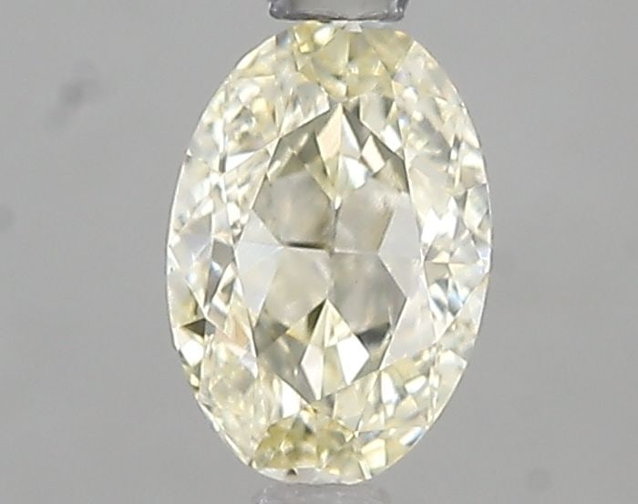 Loose Diamond - OVAL 1.02ct Q-R VS2: Loose Diamond - OVAL 1.02ct Q-R VS2 Source: This is a real non-mined Diamond that has been grown in a lab Shape: OVAL Carats: 1.02 Color: Q-R Certification: IGI Video: