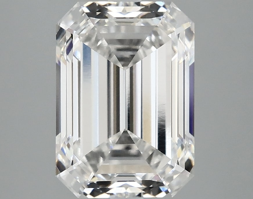 Loose Diamond - EMERALD 3.49ct F VVS2: Loose Diamond - EMERALD 3.49ct F VVS2 Source: This is a real non-mined Diamond that has been grown in a lab Shape: EMERALD Carats: 3.49 Color: F Clarity: VVS2 Certification: IGI Condition: Pre-Owned P