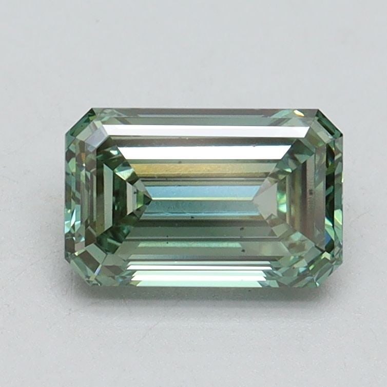 Loose Diamond - EMERALD 1.07ct Fancy Vivid Green VS2: Loose Diamond - EMERALD 1.07ct Fancy Vivid Green VS2 Source: This is a real non-mined Diamond that has been grown in a lab Shape: EMERALD Carats: 1.07 Color: Fancy Vivid Green Certification: IGI