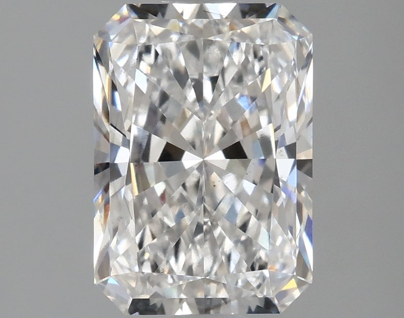 Loose Diamond - RADIANT 1.84ct D VS2: Loose Diamond - RADIANT 1.84ct D VS2 Source: This is a real non-mined Diamond that has been grown in a lab Shape: RADIANT Carats: 1.84 Color: D Clarity: VS2 Certification: IGI Condition: Pre-Owned PLE
