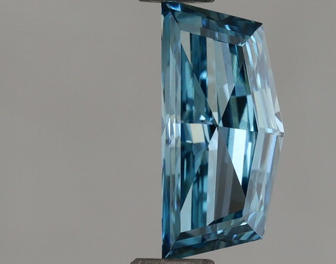 Loose Diamond - PENTAGONAL 0.65ct Fancy Vivid Blue VVS2 (1 of 1)