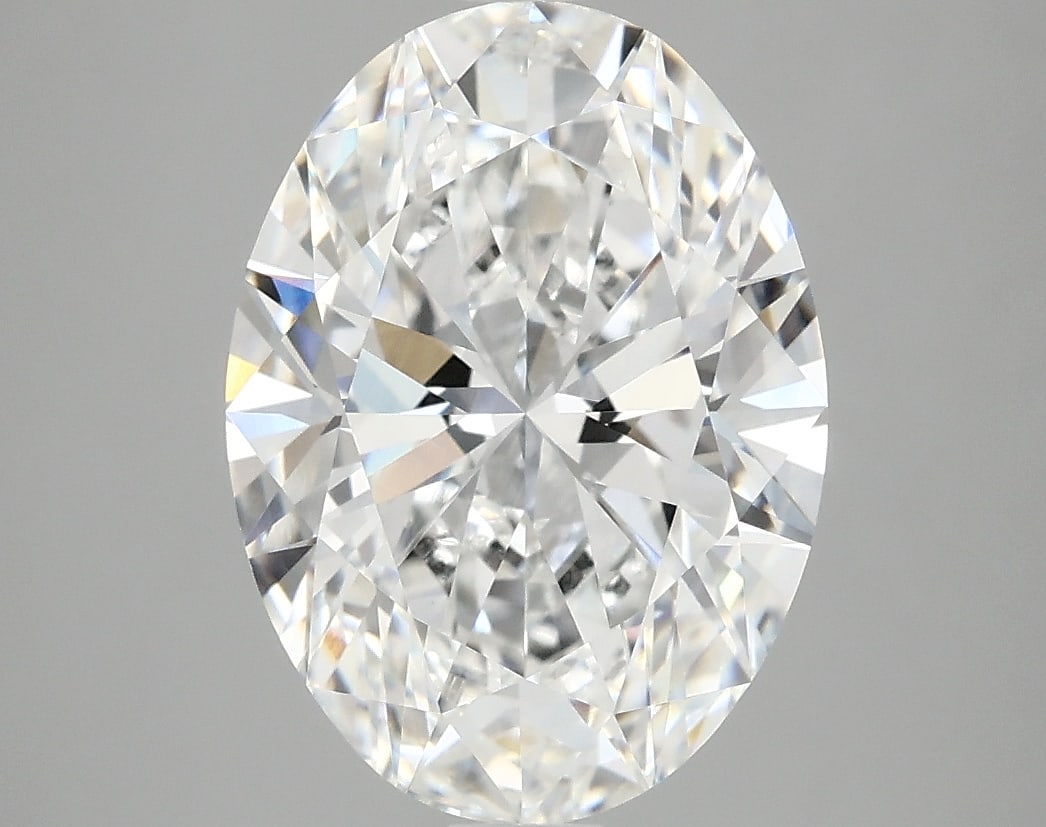 Loose Diamond - OVAL 3.97ct E VVS2: Loose Diamond - OVAL 3.97ct E VVS2 Source: This is a real non-mined Diamond that has been grown in a lab Shape: OVAL Carats: 3.97 Color: E Clarity: VVS2 Certification: IGI Condition: Pre-Owned PLEASE 