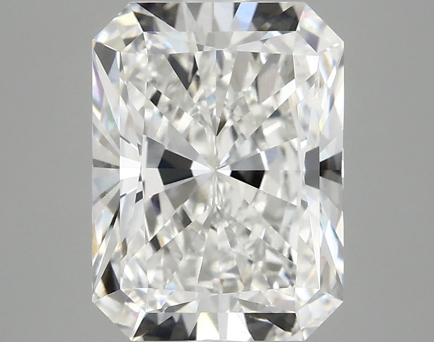 Loose Diamond - RADIANT 3.32ct E VS2: Loose Diamond - RADIANT 3.32ct E VS2 Source: This is a real non-mined Diamond that has been grown in a lab Shape: RADIANT Carats: 3.32 Color: E Clarity: VS2 Certification: IGI Condition: Pre-Owned PLE
