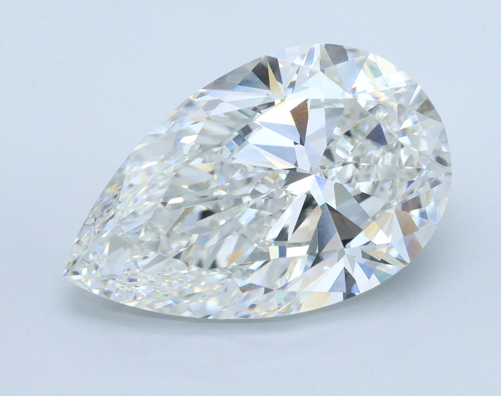 Loose Diamond - PEAR 13.03ct F VVS2: Loose Diamond - PEAR 13.03ct F VVS2 Source: This is a real non-mined Diamond that has been grown in a lab Shape: PEAR Carats: 13.03 Color: F Clarity: VVS2 Certification: IGI Condition: Pre-Owned PLEAS