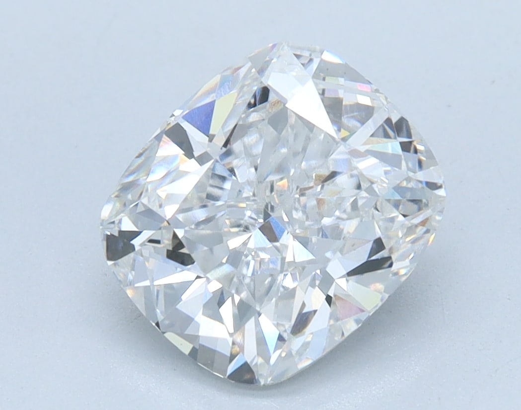 Loose Diamond - CUSHION 2.01ct D VS1: Loose Diamond - CUSHION 2.01ct D VS1 Source: This is a real non-mined Diamond that has been grown in a lab Shape: CUSHION Carats: 2.01 Color: D Clarity: VS1 Certification: IGI Condition: Pre-Owned PLE