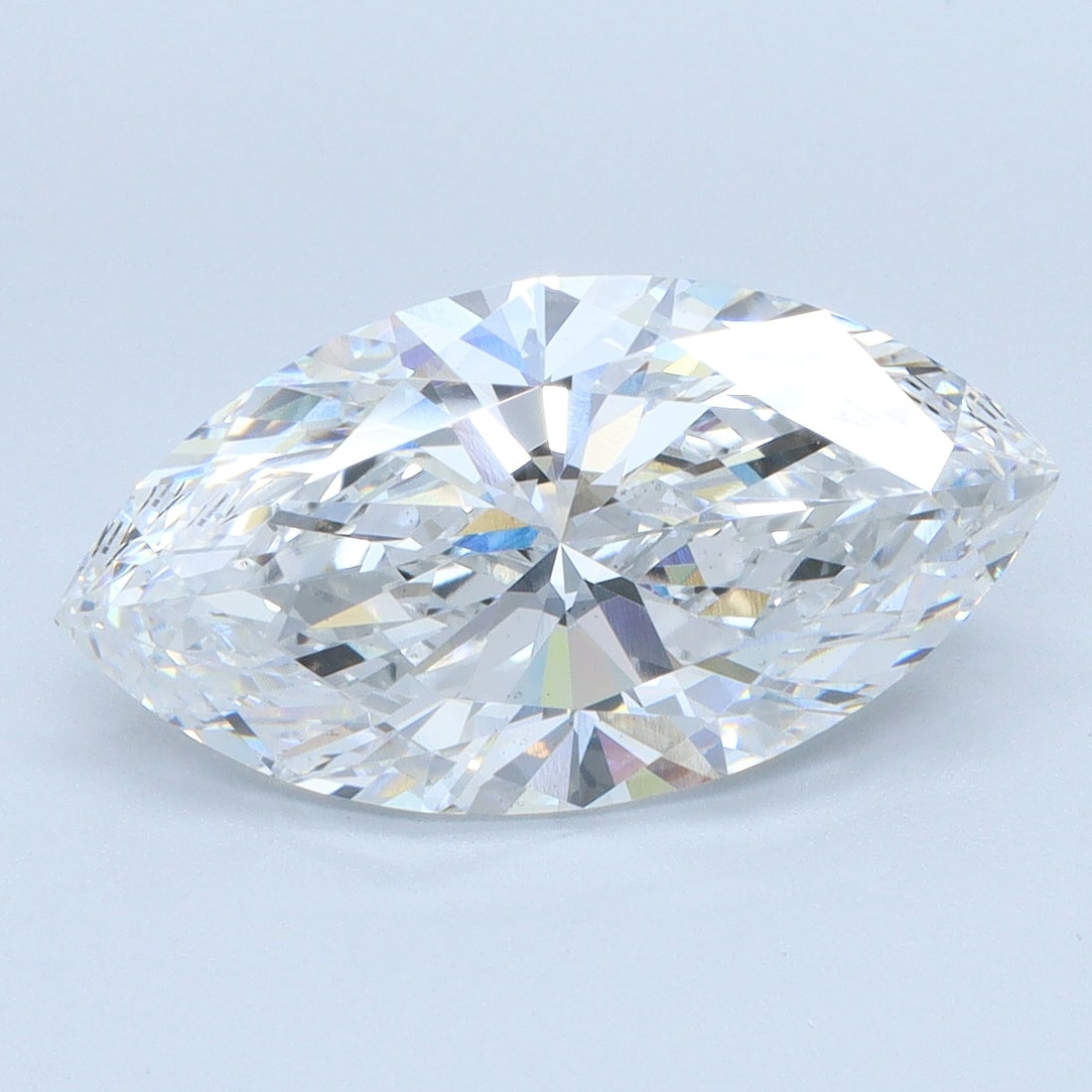 Loose Diamond - MARQUISE 3.27ct D VS2: Loose Diamond - MARQUISE 3.27ct D VS2 Source: This is a real non-mined Diamond that has been grown in a lab Shape: MARQUISE Carats: 3.27 Color: D Clarity: VS2 Certification: IGI Condition: Pre-Owned P