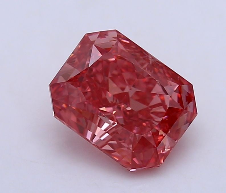 Loose Diamond - RADIANT 1.2ct Fancy Vivid Pink VS2: Loose Diamond - RADIANT 1.2ct Fancy Vivid Pink VS2 Source: This is a real non-mined Diamond that has been grown in a lab Shape: RADIANT Carats: 1.2 Color: Fancy Vivid Pink Certification: IGI Video: