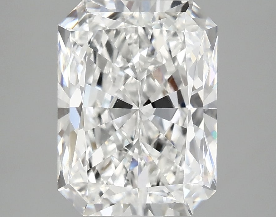Loose Diamond - RADIANT 3.36ct D VS1: Loose Diamond - RADIANT 3.36ct D VS1 Source: This is a real non-mined Diamond that has been grown in a lab Shape: RADIANT Carats: 3.36 Color: D Clarity: VS1 Certification: IGI Condition: Pre-Owned PLE