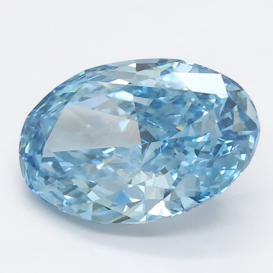 Loose Diamond - OVAL 2.58ct Blue SI1: Loose Diamond - OVAL 2.58ct Blue SI1 Source: This is a real non-mined Diamond that has been grown in a lab Shape: OVAL Carats: 2.58 Color: Blue Certification: NONE Video: