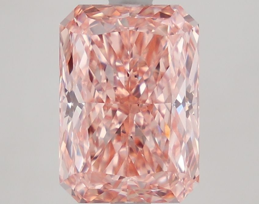 Loose Diamond - RADIANT 3.03ct Fancy Vivid Pink VS1: Loose Diamond - RADIANT 3.03ct Fancy Vivid Pink VS1 Source: This is a real non-mined Diamond that has been grown in a lab Shape: RADIANT Carats: 3.03 Color: Fancy Vivid Pink Certification: IGI Video:
