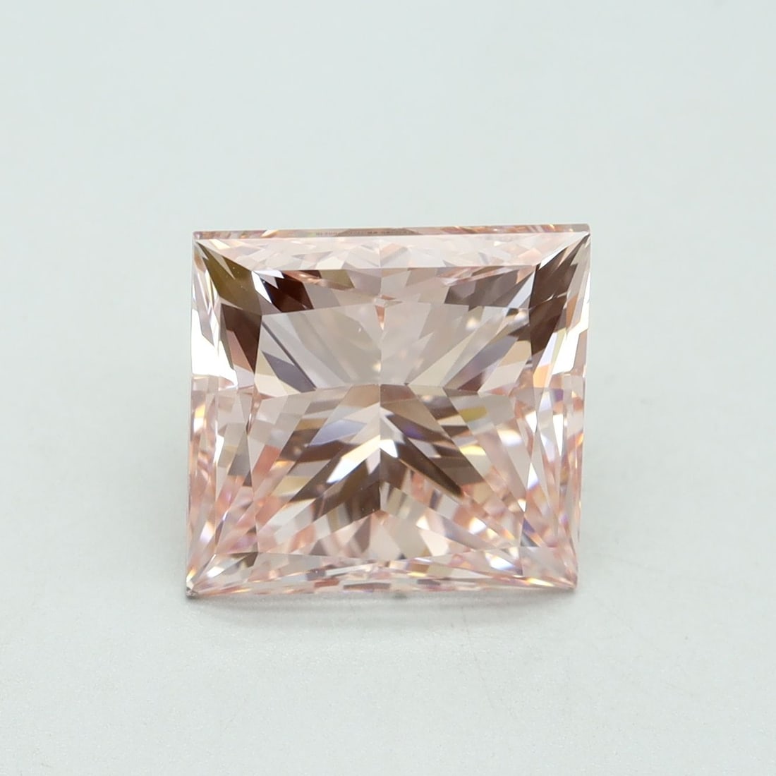 Loose Diamond - PRINCESS 5.0ct Fancy Intense Pink VS1: Loose Diamond - PRINCESS 5.0ct Fancy Intense Pink VS1 Source: This is a real non-mined Diamond that has been grown in a lab Shape: PRINCESS Carats: 5.0 Color: Fancy Intense Pink Certification: IGI