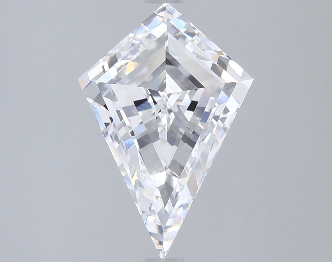 Loose Diamond - KITE 2.68ct D VVS2: Loose Diamond - KITE 2.68ct D VVS2 Source: This is a real non-mined Diamond that has been grown in a lab Shape: KITE Carats: 2.68 Color: D Clarity: VVS2 Certification: IGI Condition: Pre-Owned PLEASE 