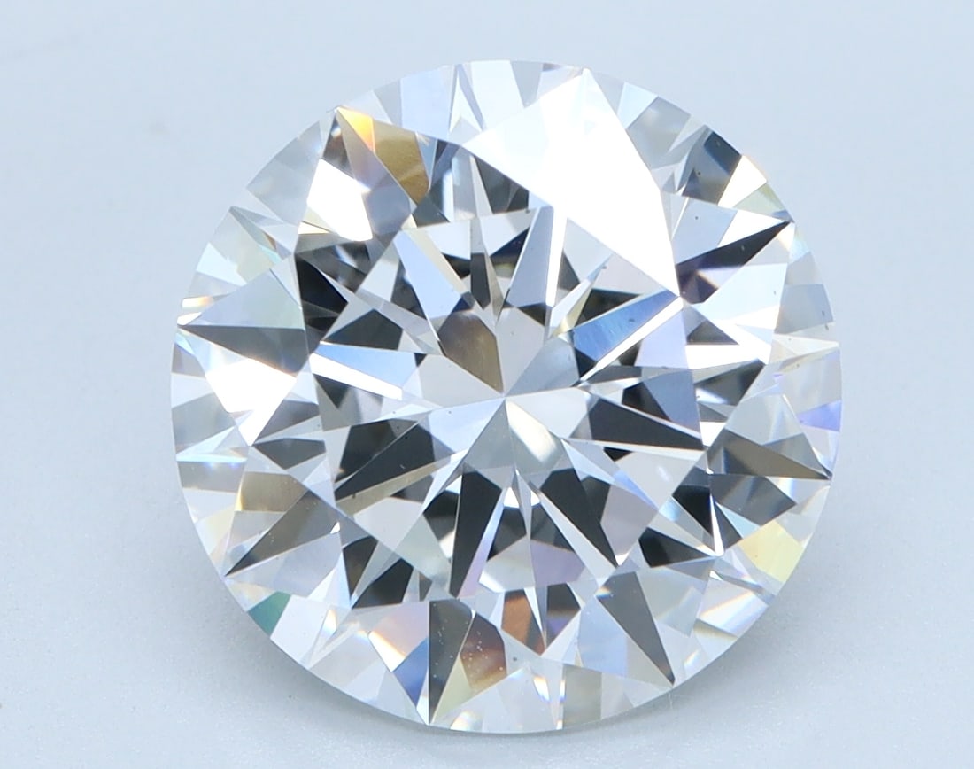 Loose Diamond - Round 3.9ct D VS2: Loose Diamond - Round 3.9ct D VS2 Source: This is a real non-mined Diamond that has been grown in a lab Shape: Round Carats: 3.9 Color: D Clarity: VS2 Certification: IGI Condition: Pre-Owned PLEASE NO
