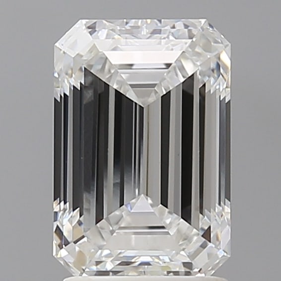 Loose Diamond - EMERALD 2.47ct D VVS2: Loose Diamond - EMERALD 2.47ct D VVS2 Source: This is a real non-mined Diamond that has been grown in a lab Shape: EMERALD Carats: 2.47 Color: D Clarity: VVS2 Certification: IGI Condition: Pre-Owned