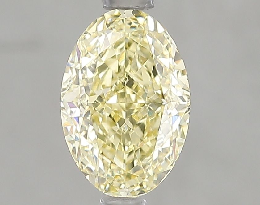 Loose Diamond - OVAL 1.55ct Fancy Intense Yellow VS1: Loose Diamond - OVAL 1.55ct Fancy Intense Yellow VS1 Source: This is a real non-mined Diamond that has been grown in a lab Shape: OVAL Carats: 1.55 Color: Fancy Intense Yellow Certification: IGI Video