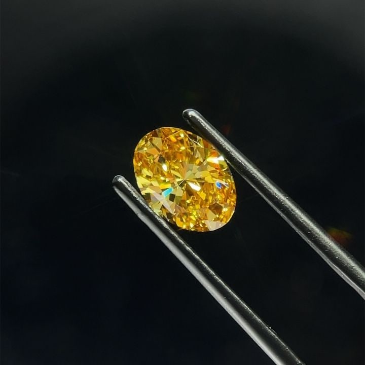 Loose Diamond - OVAL 1.49ct Fancy Vivid Yellow VS1: Loose Diamond - OVAL 1.49ct Fancy Vivid Yellow VS1 Source: This is a real non-mined Diamond that has been grown in a lab Shape: OVAL Carats: 1.49 Color: Fancy Vivid Yellow Certification: IGI Video: