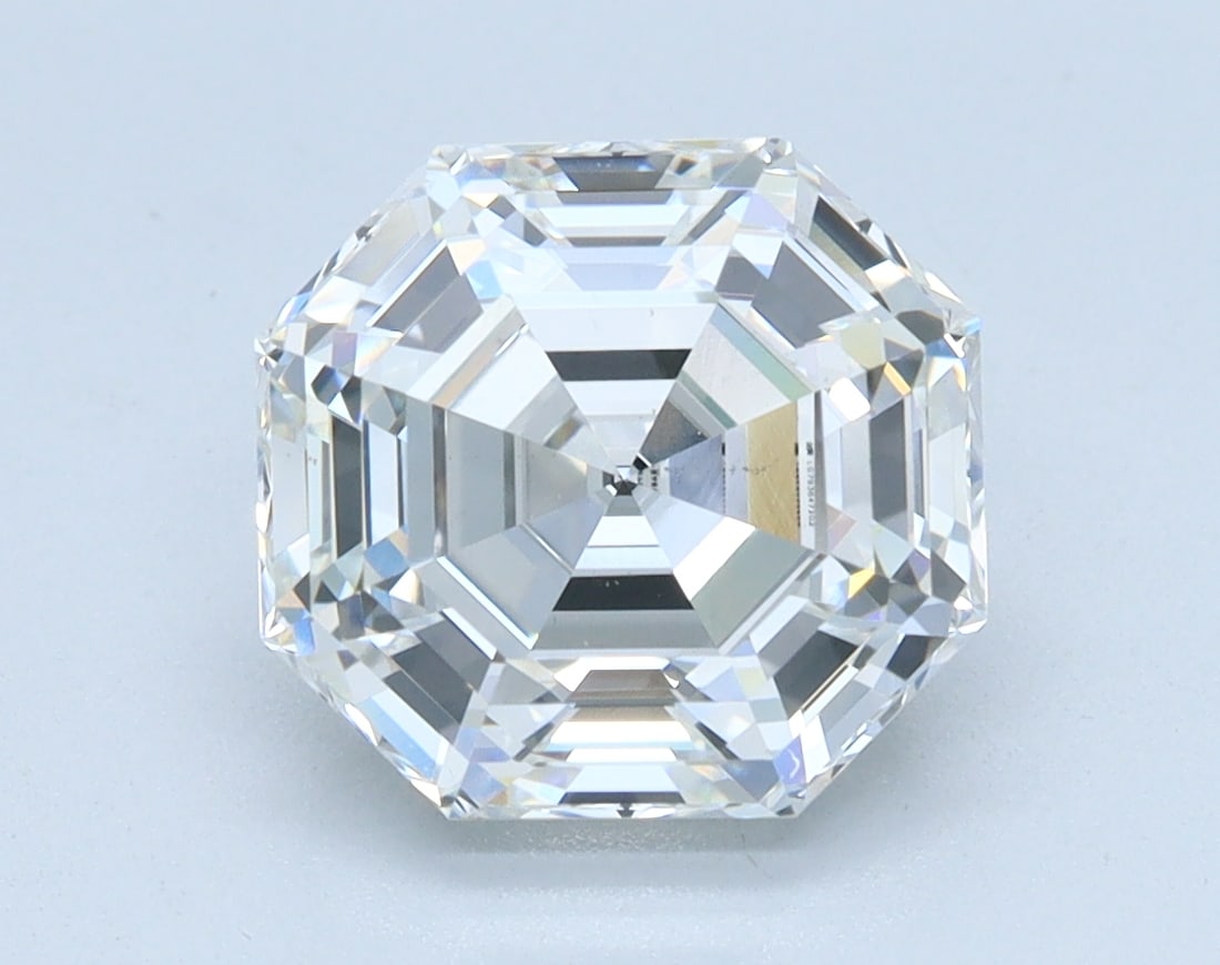 Loose Diamond - Octagonal 2.5ct F VS1: Loose Diamond - Octagonal 2.5ct F VS1 Source: This is a real non-mined Diamond that has been grown in a lab Shape: Octagonal Carats: 2.5 Color: F Clarity: VS1 Certification: IGI Condition: Pre-Owned P
