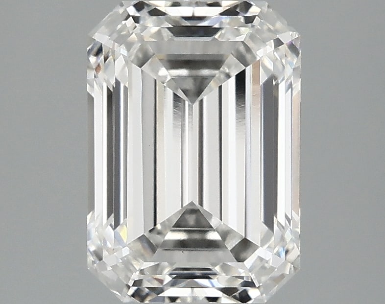 Loose Diamond - EMERALD 2.44ct F VS1: Loose Diamond - EMERALD 2.44ct F VS1 Source: This is a real non-mined Diamond that has been grown in a lab Shape: EMERALD Carats: 2.44 Color: F Clarity: VS1 Certification: IGI Condition: Pre-Owned PLE