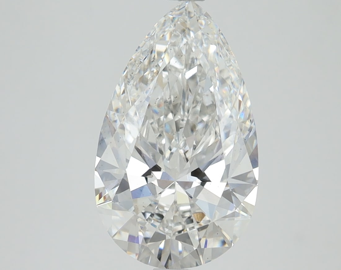 Loose Diamond - PEAR 2.6ct F VS2: Loose Diamond - PEAR 2.6ct F VS2 Source: This is a real non-mined Diamond that has been grown in a lab Shape: PEAR Carats: 2.6 Color: F Clarity: VS2 Certification: IGI Condition: Pre-Owned PLEASE NOTE