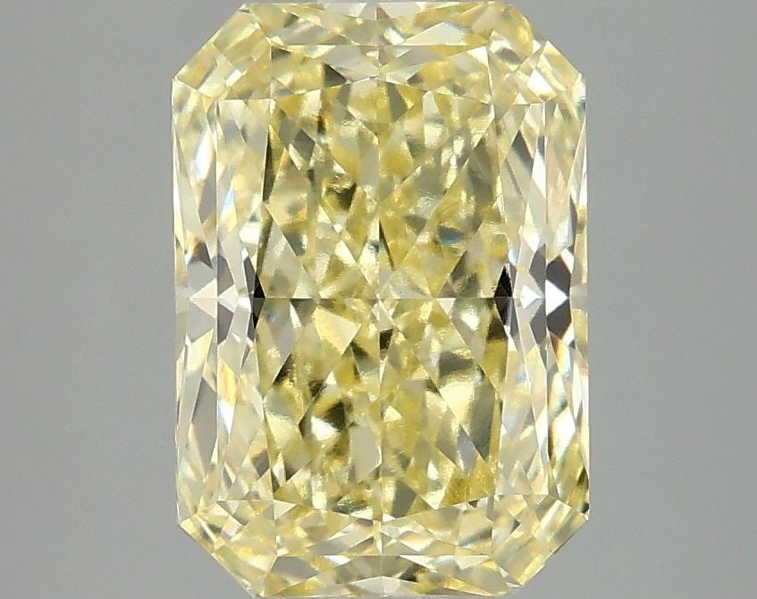 Loose Diamond - RADIANT 3.09ct Fancy Intense Yellow VVS2: Loose Diamond - RADIANT 3.09ct Fancy Intense Yellow VVS2 Source: This is a real non-mined Diamond that has been grown in a lab Shape: RADIANT Carats: 3.09 Color: Fancy Intense Yellow Certification: IG
