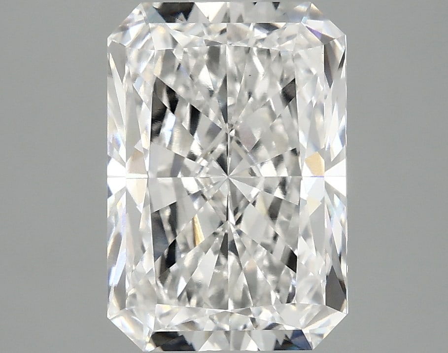 Loose Diamond - RADIANT 3.33ct F VS1: Loose Diamond - RADIANT 3.33ct F VS1 Source: This is a real non-mined Diamond that has been grown in a lab Shape: RADIANT Carats: 3.33 Color: F Clarity: VS1 Certification: IGI Condition: Pre-Owned PLE