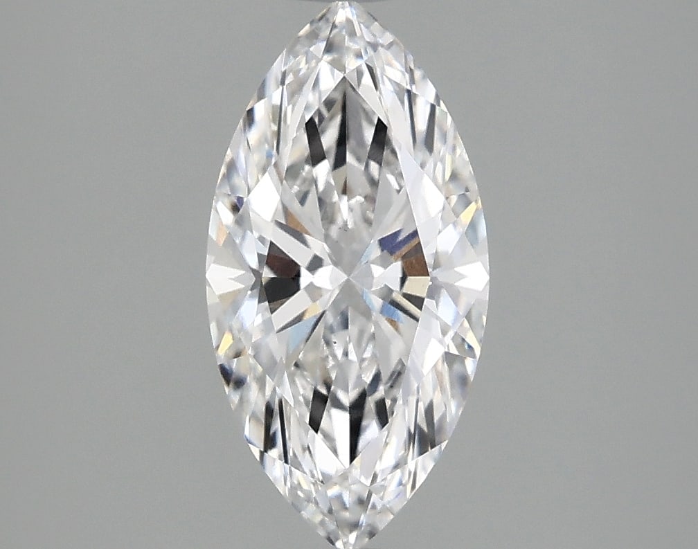 Loose Diamond - MARQUISE 1.6ct D VS1: Loose Diamond - MARQUISE 1.6ct D VS1 Source: This is a real non-mined Diamond that has been grown in a lab Shape: MARQUISE Carats: 1.6 Color: D Clarity: VS1 Certification: IGI Condition: Pre-Owned PLE
