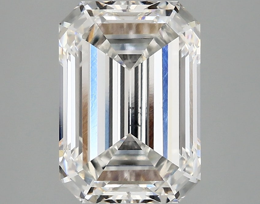 Loose Diamond - EMERALD 3.08ct F VS1: Loose Diamond - EMERALD 3.08ct F VS1 Source: This is a real non-mined Diamond that has been grown in a lab Shape: EMERALD Carats: 3.08 Color: F Clarity: VS1 Certification: IGI Condition: Pre-Owned PLE