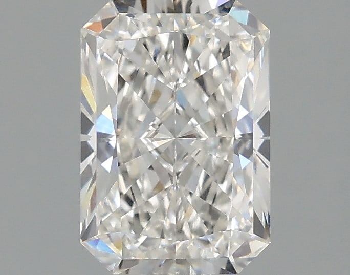 Loose Diamond - RADIANT 1.45ct F VVS1: Loose Diamond - RADIANT 1.45ct F VVS1 Source: This is a real non-mined Diamond that has been grown in a lab Shape: RADIANT Carats: 1.45 Color: F Clarity: VVS1 Certification: IGI Condition: Pre-Owned P