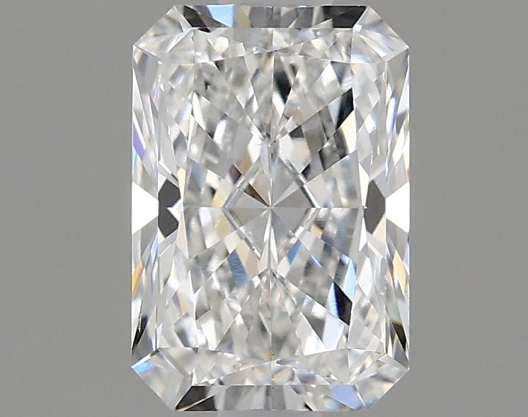 Loose Diamond - RADIANT 1.73ct D VS2: Loose Diamond - RADIANT 1.73ct D VS2 Source: This is a real non-mined Diamond that has been grown in a lab Shape: RADIANT Carats: 1.73 Color: D Clarity: VS2 Certification: IGI Condition: Pre-Owned PLE