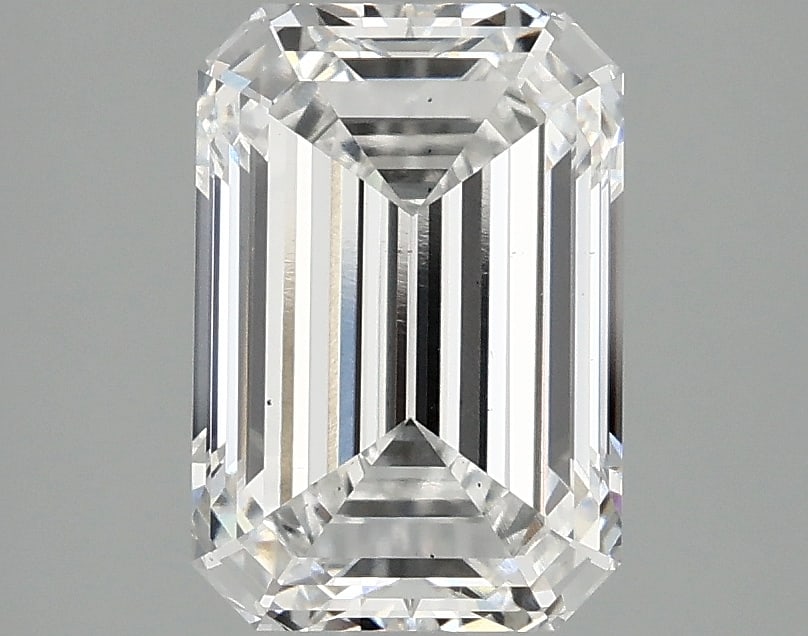 Loose Diamond - EMERALD 2.58ct E VS2: Loose Diamond - EMERALD 2.58ct E VS2 Source: This is a real non-mined Diamond that has been grown in a lab Shape: EMERALD Carats: 2.58 Color: E Clarity: VS2 Certification: IGI Condition: Pre-Owned PLE