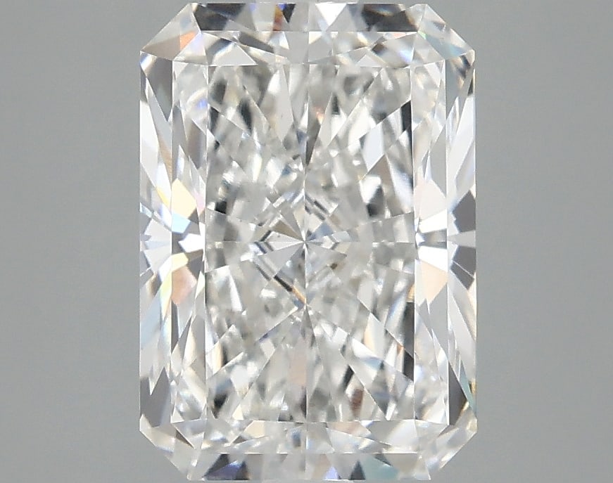 Loose Diamond - RADIANT 2.94ct E VS1: Loose Diamond - RADIANT 2.94ct E VS1 Source: This is a real non-mined Diamond that has been grown in a lab Shape: RADIANT Carats: 2.94 Color: E Clarity: VS1 Certification: IGI Condition: Pre-Owned PLE